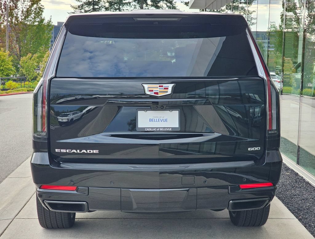 New 2026 Cadillac Escalade ESV Platinum Sport AWD/4WD image 4