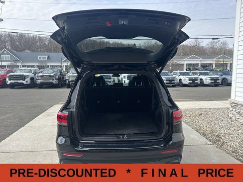 Used 2021 Mercedes-Benz GLB 250 4MATIC w/ AMG Line image 14