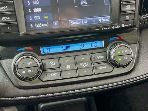 Used 2016 Toyota RAV4 XLE FWD image 15