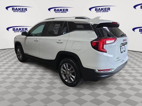 Used 2022 GMC Terrain SLT AWD/4WD image 7