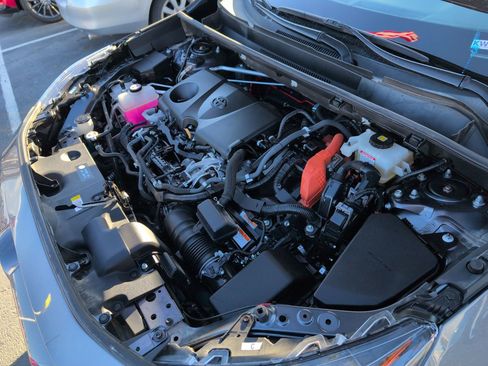 Used 2019 Toyota RAV4 XLE image 36