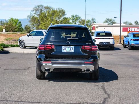 Certified 2025 Mercedes-Benz GLB 250 4MATIC image 11