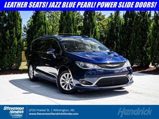 Used 2018 Chrysler Pacifica Touring-L FWD video 1