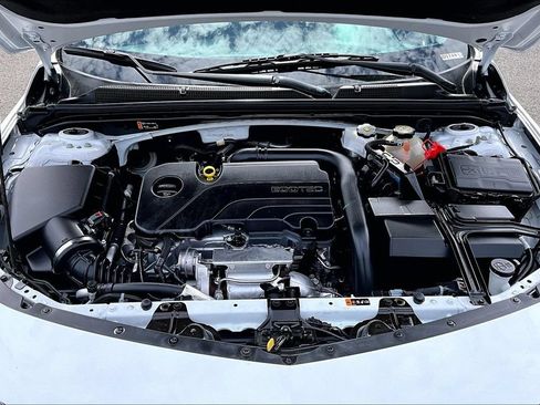 Used 2023 Chevrolet Malibu LT FWD image 10