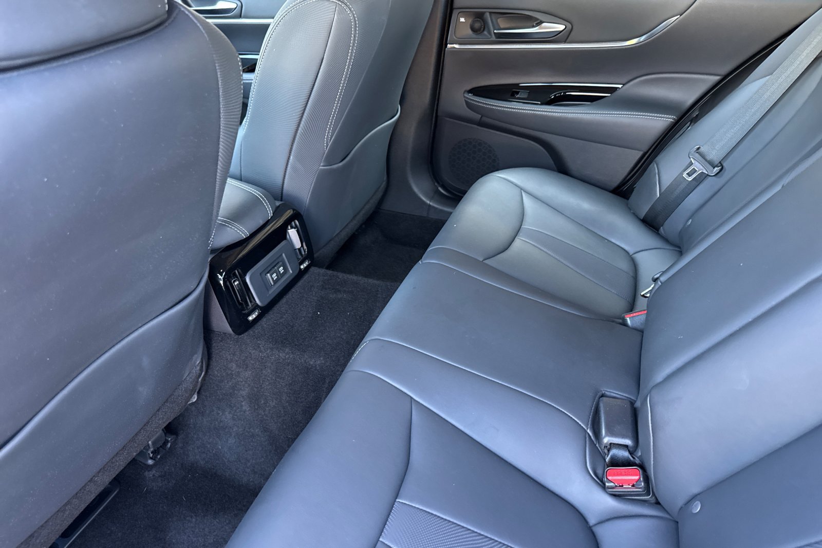 Certified 2021 Toyota Mirai w/ Advanced Technology Package RWD image 15