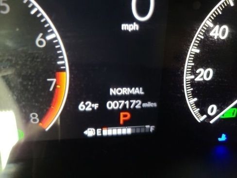 Certified 2026 Honda HR-V Sport image 28