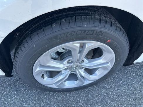 New 2026 Honda Accord LX image 11