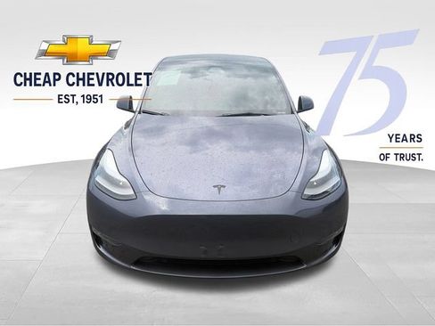 Used 2023 Tesla Model Y Long Range AWD/4WD image 8