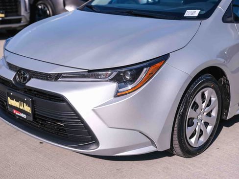 Certified 2024 Toyota Corolla LE FWD image 11