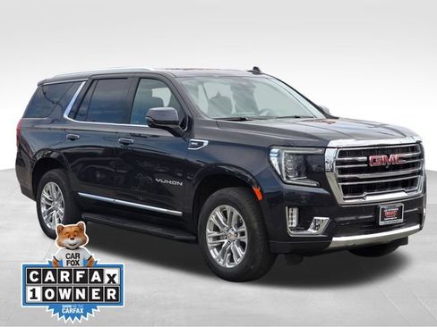 Used 2024 GMC Yukon SLT w/ SLT Luxury Package AWD/4WD image 7
