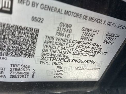 Used 2022 GMC Sierra 1500 SLE image 15