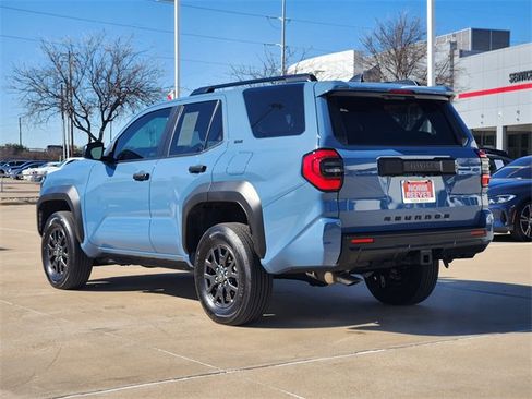 Used 2025 Toyota 4Runner SR5 image 4