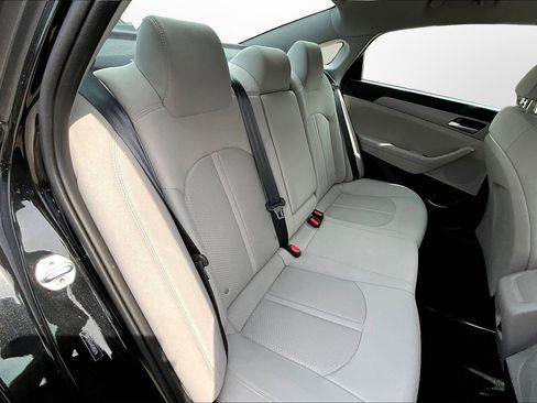 Used 2019 Hyundai Sonata ECO image 17