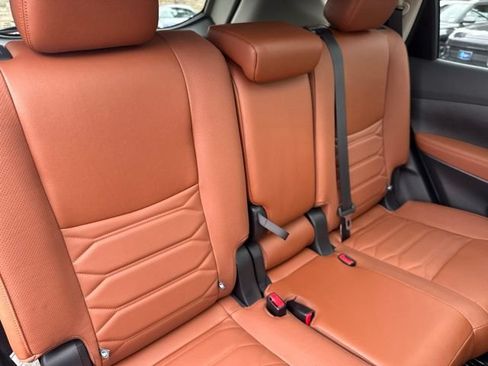 Used 2017 Nissan Rogue SL w/ SL Premium Package AWD/4WD image 27
