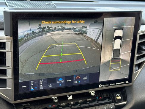 Used 2024 Toyota Tundra Limited image 17