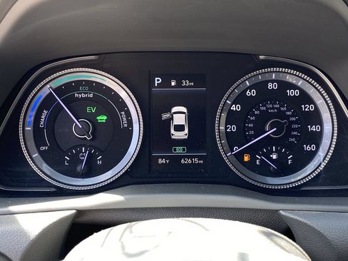 Used 2023 Hyundai Sonata SEL w/ Cargo Package FWD image 11