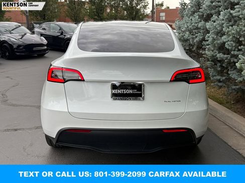 Used 2024 Tesla Model Y Long Range AWD/4WD image 7