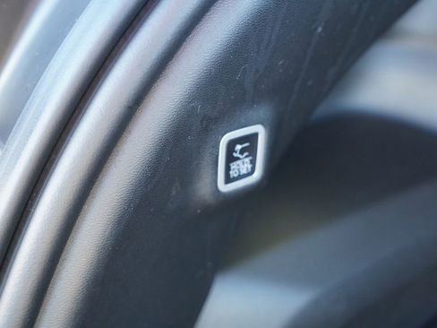 Used 2024 Jeep Wagoneer Launch Edition image 22