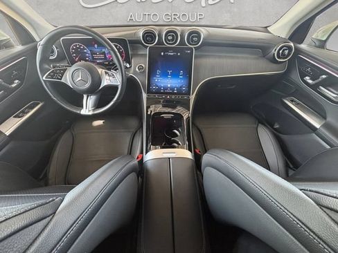 Used 2024 Mercedes-Benz GLC 300 image 21