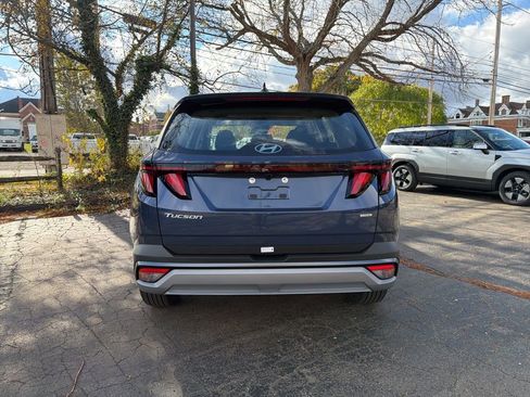 New 2026 Hyundai Tucson SE image 6