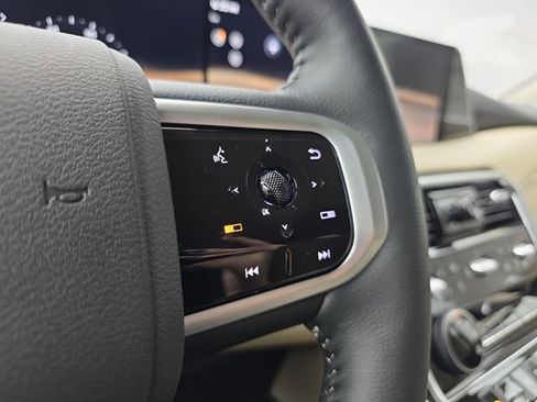 New 2026 Nissan Armada Platinum image 33