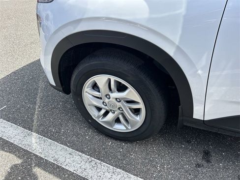 New 2026 Hyundai Venue SE image 29