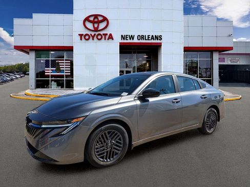 Used 2026 Nissan Sentra SV w/ SV Convenience Package FWD image 1