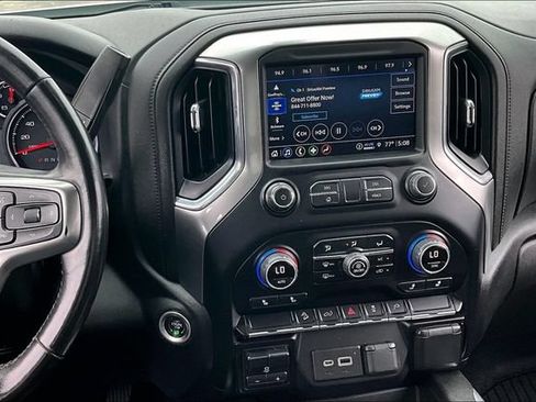 Used 2022 Chevrolet Silverado 1500 LT Trail Boss w/ Convenience Package II AWD/4WD image 10