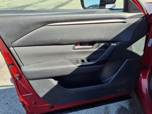 Used 2024 MAZDA CX-50 AWD 2.5 S w/ Preferred Package image 22