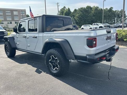 Used 2023 Jeep Gladiator Rubicon w/ LED Lighting Group AWD/4WD image 6