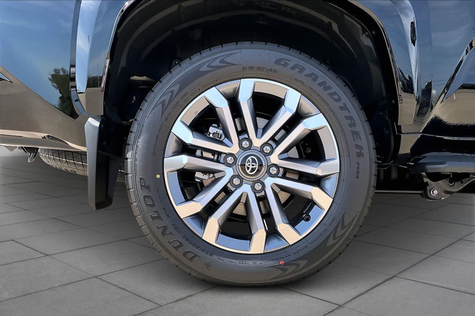 New 2026 Toyota 4Runner Limited AWD/4WD image 11