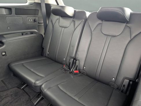 Used 2024 Kia Sorento S w/ Panoramic Sunroof Package image 14