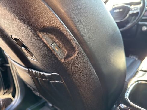 Used 2023 Kia Telluride SX Prestige image 30