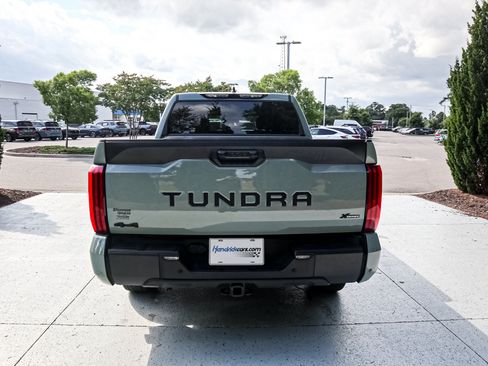 Used 2025 Toyota Tundra SR5 w/ SR5 Convenience Package AWD/4WD image 9
