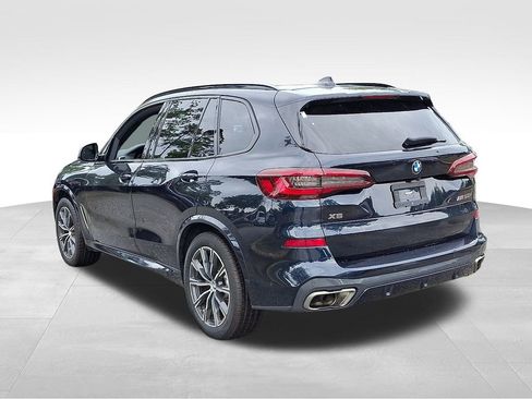 Used 2023 BMW X5 M50i w/ Climate Comfort Package image 4