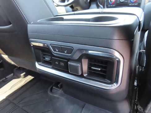 Used 2019 Chevrolet Silverado 1500 High Country AWD/4WD image 40