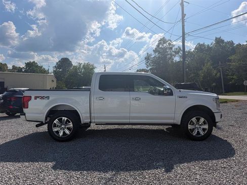 Used 2019 Ford F150 Platinum w/ Equipment Group 701A Luxury AWD/4WD image 9