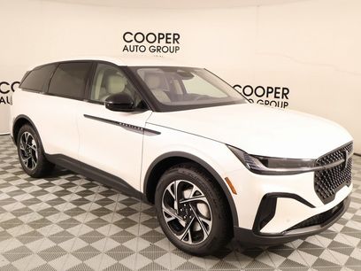 New 2025 Lincoln Nautilus Premier w/ Jet Appearance Package