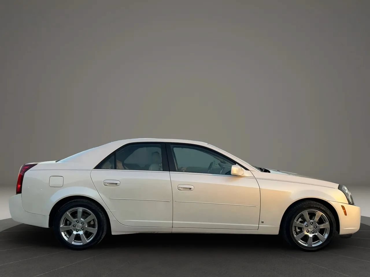 Used 2007 Cadillac CTS 3.6 w/ Bose Edition RWD image 8