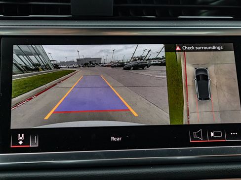 Used 2025 Audi Q3 2.0T Premium Plus w/ Premium Plus Package image 13