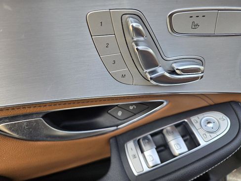 Used 2017 Mercedes-Benz GLC 43 AMG AMG GLC 43 image 19