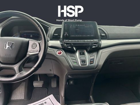 Used 2018 Honda Odyssey EX-L image 10
