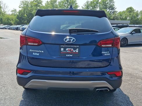 Used 2017 Hyundai Santa Fe Sport w/ Cargo Package AWD/4WD image 5