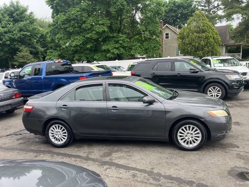 Used 2007 Toyota Camry LE FWD image 6