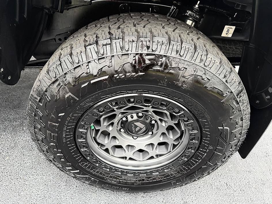 Certified 2020 Toyota Tacoma TRD Sport AWD/4WD image 25