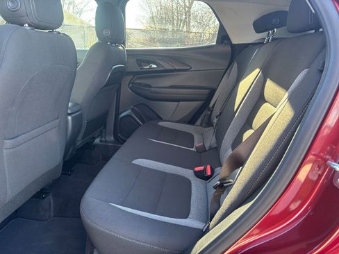 Used 2025 Chevrolet TrailBlazer LT w/ Driver Confidence Package image 23