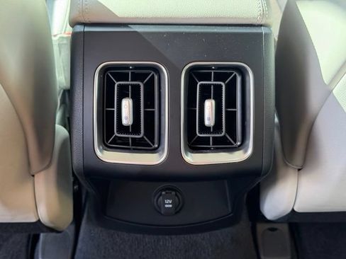 Used 2026 Kia Sorento S FWD image 45