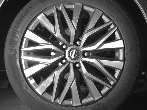 Used 2025 Nissan Altima 2.5 SV image 15