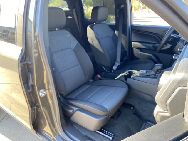 Used 2024 Chevrolet Colorado W/T RWD image 20