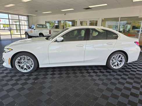 Used 2025 BMW 330i Sedan RWD image 6